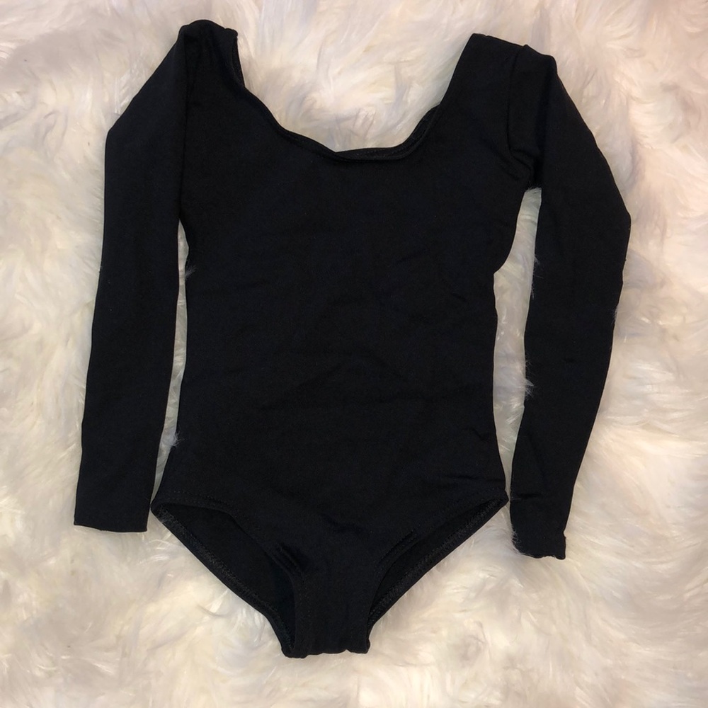 Capezio long sleeve leotard size 2-4 excellent condition